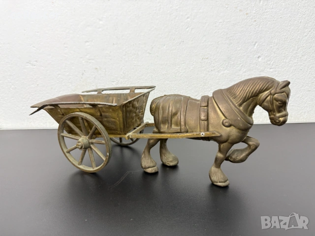 Месингова фигура - кон с каруца. №8054