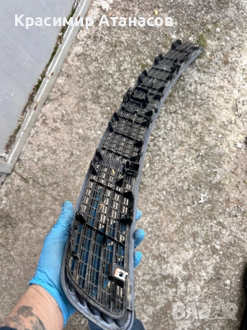 Решетка преден капак пръскалки за Мерцедес CLS.W219. 2118800005, снимка 15 - Аксесоари и консумативи - 48774092