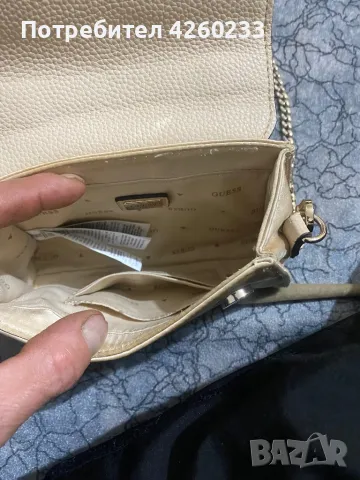 Чанта Guess, снимка 8 - Чанти - 48298075