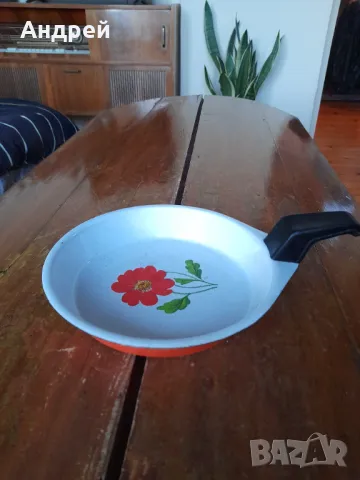 Стар емайлиран омлетен тиган,тиганче #13