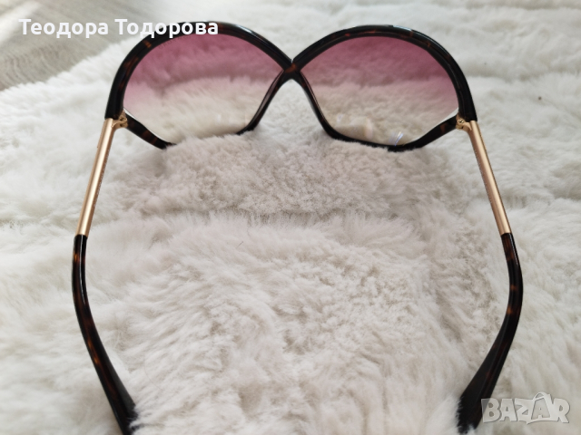 Оригинални слънчеви очила Tom Ford , снимка 6 - Слънчеви и диоптрични очила - 44517707