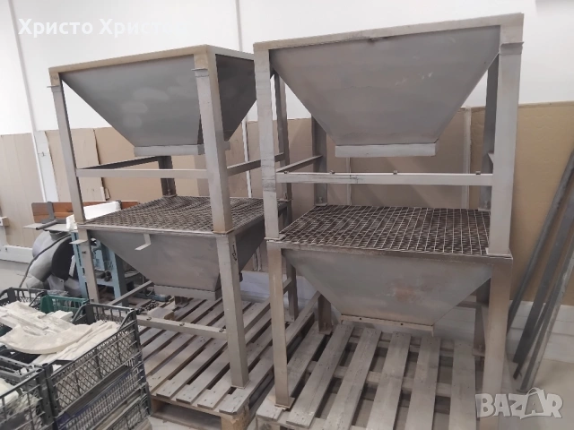 Продавам заваръчни маси