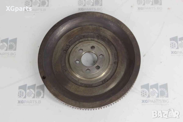 Маховик за Skoda Octavia II 1.6fsi 115к.с. (2004-2008), снимка 2 - Части - 52397861