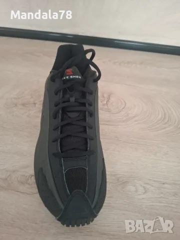 Продавам нови оригинални мъжки маратонки Nike Shox R4., снимка 2 - Маратонки - 55934609