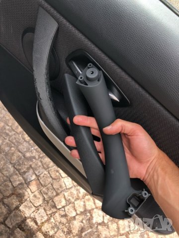 дръжки бмв вътрешни  BMW E90 E91 Дръжка Bmw  E90 E91 оригинални, снимка 2 - Части - 29353967