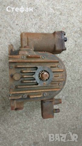 Компресор за печатарска машина