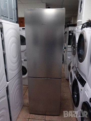 Като нов иноксов комбиниран хладилник с фризер Сименс Siemens А+++ с две години гаранция!