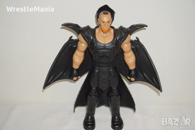 Рядка Оригинална Голяма Кеч Фигура На The Undertaker С Изкачащи Черни Крила 30см , снимка 2 - Колекции - 51855545