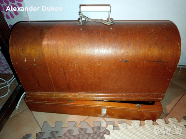 Шевна Машина 60те Ретро Руска Реплика на части, снимка 16 - Шевни машини - 52776580