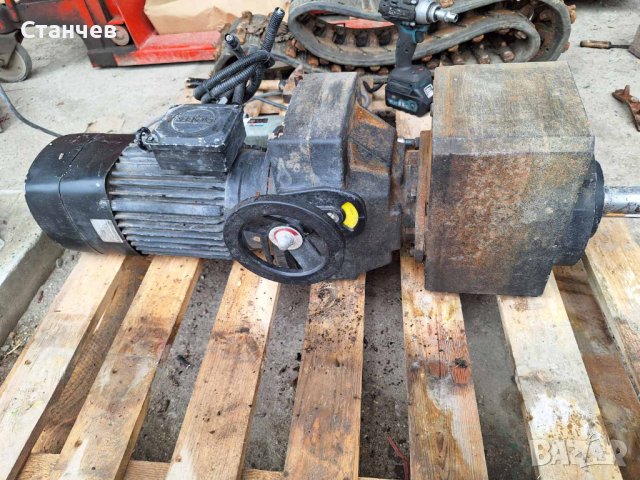 мотор/Редуктор с вариатор 3 кВт 