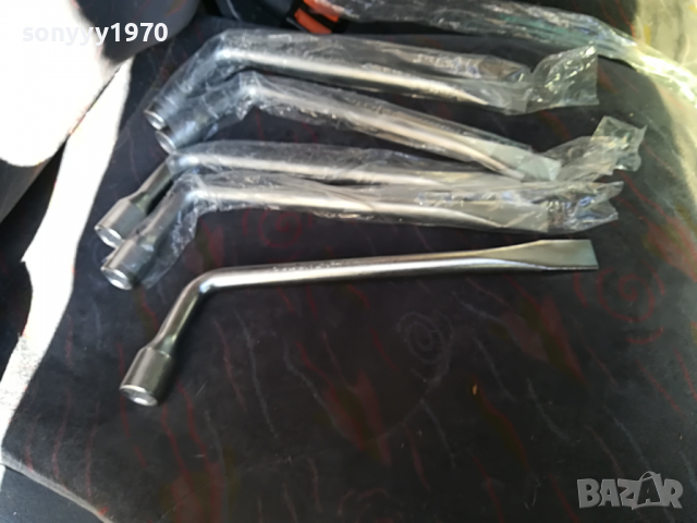 КЛЮЧ 17 ЗА ГУМИ 0704221747, снимка 10 - Аксесоари и консумативи - 36380024