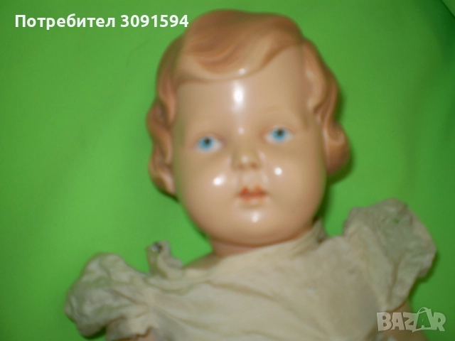 антична немска кукла Минерва, изработена през 30-те години на миналия век от целулоид