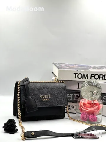 Guess дамски чанти Различни цветове , снимка 6 - Чанти - 48835205