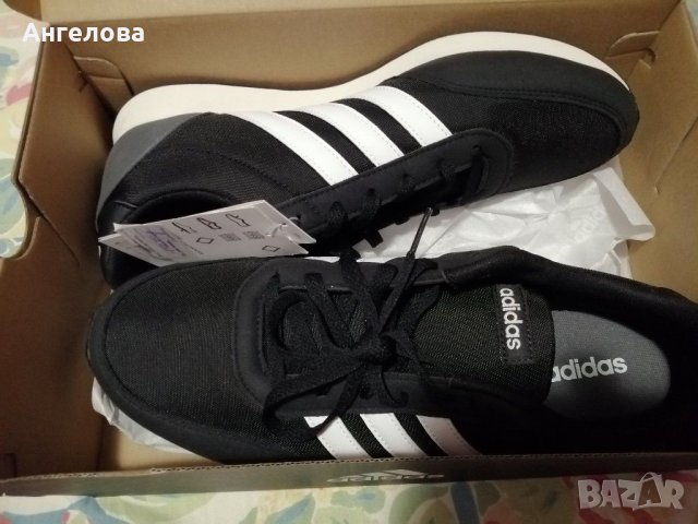 Мъжки маратонки Adidas 46 номер , снимка 2 - Маратонки - 30063379