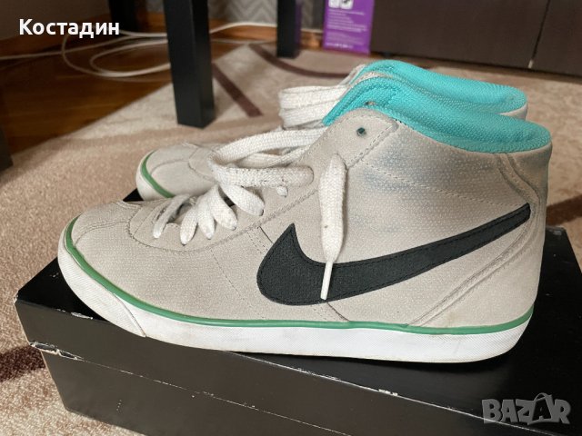 Оригинални маратонки Nike 42 номер, снимка 2 - Маратонки - 40156497