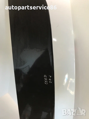 Заден спойлер задна врата с трета стоп светлина бял за KIA Ceed (2009) 87250-1H200, снимка 3 - Части - 53244072