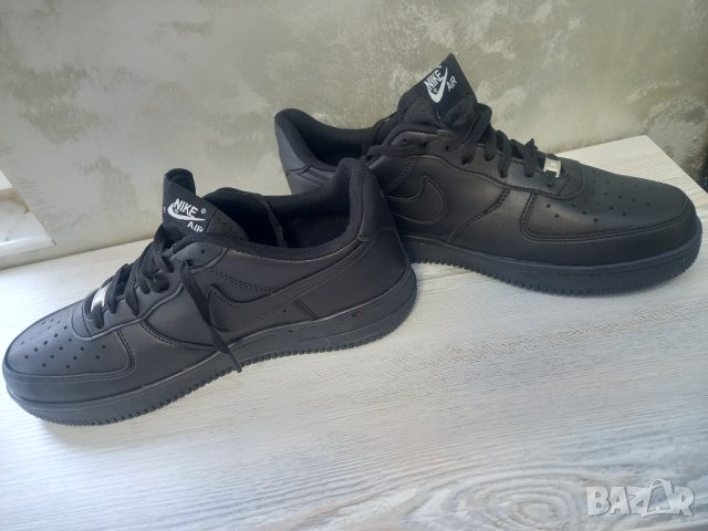 Nike - номер 46, снимка 3 - Спортни обувки - 44254448