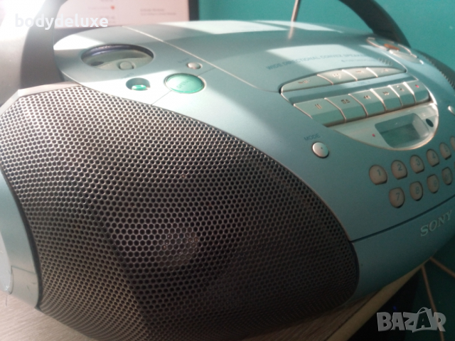 Sony CFD-S300L радио-касетофон