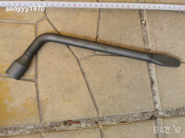 17ММ КЛЮЧ ЗА ГУМИ-ЛУЛА 2204261704, снимка 2 - Аксесоари и консумативи - 54280599