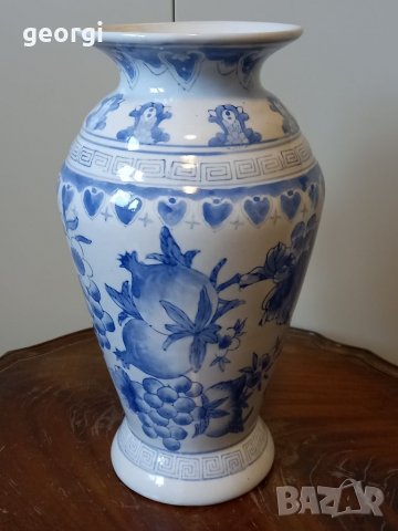 Немска порцеланова ваза , снимка 1 - Вази - 38767419