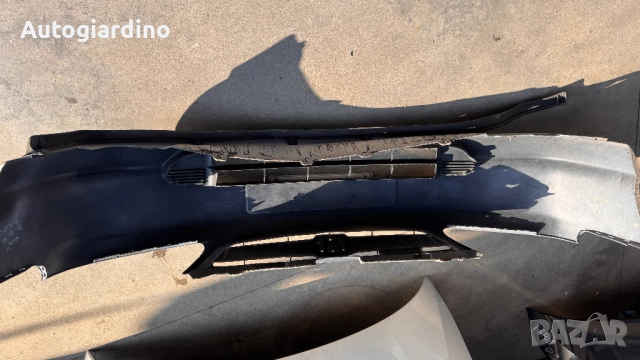 Предна Броня за Honda Civic 2001, снимка 2 - Части - 52065720