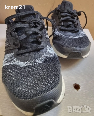 Adidas UltraBoost мъжки маратонки номер 42, снимка 4 - Маратонки - 52144491