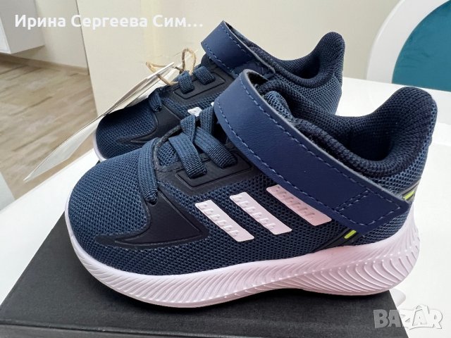 Оригинални детски маратонки Adidas 19 номер, снимка 4 - Детски маратонки - 38334032