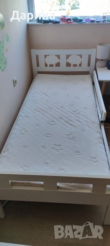 Детско легло с парапет + матрак , снимка 2 - Мебели за детската стая - 54340170