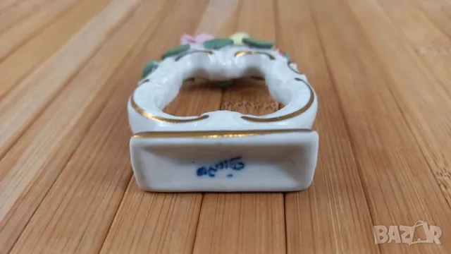 4 бр. пръстени за салфетки - Dresden, снимка 4 - Декорация за дома - 50329368