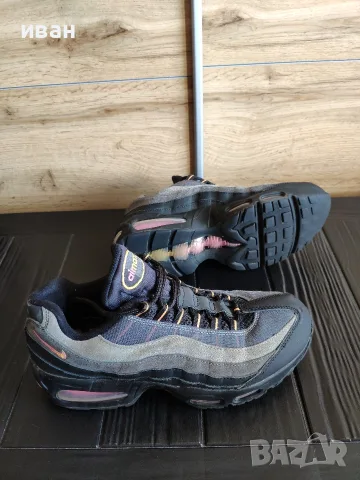 Маратонки NIKE AIR MAX 95 OG, снимка 3 - Маратонки - 56153995