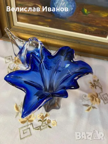 Стъклена ваза от Италия. Изключително красива . Перфектно състояние., снимка 4 - Вази - 49183089