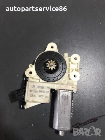 Мотор за стъкло предна дясна врата за Opel Vectra C (02-2006) 0130822012 9178988, снимка 3 - Части - 54309922