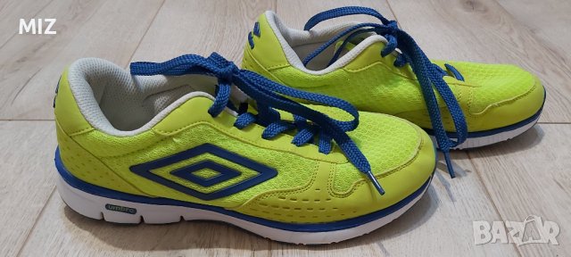 UMBRO Дамски маратонки-номер 39, снимка 2 - Маратонки - 40848958