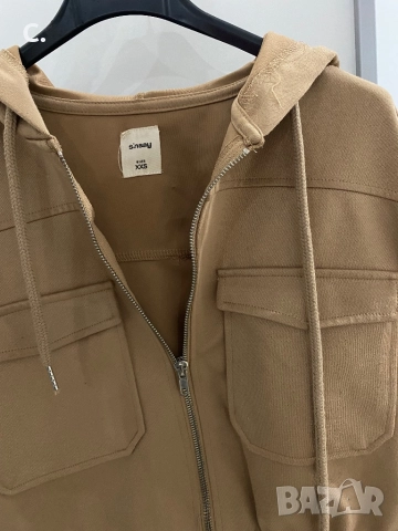 Дамско горнище, снимка 3 - Суичъри - 52714404