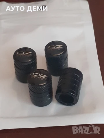 Черни кръгли дебел авиационен алуминии капачки за вентили OZ racing, снимка 2 - Аксесоари и консумативи - 51249237