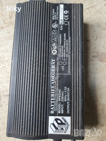 Зарядно устройство за Li-Ion батерия 