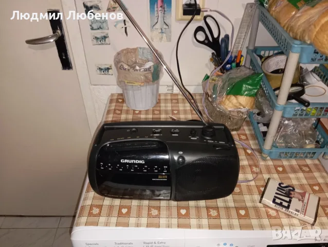 Малък радиокасетофон Grundig RR275