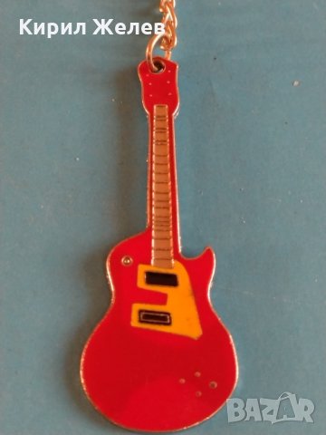Ефектен ключодържател червена китара цветен емайл перфектна-12428, снимка 3 - Други - 30892050