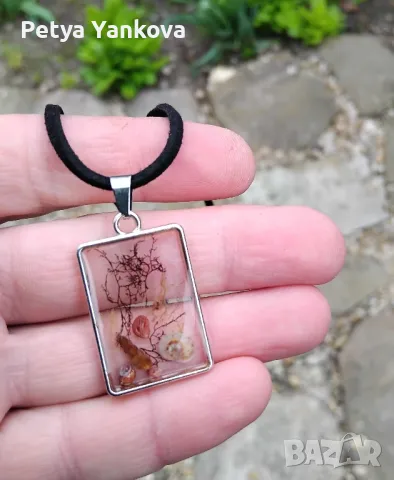 Колие от естествени цветя , снимка 3 - Колиета, медальони, синджири - 46654375