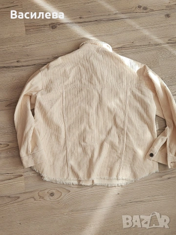 Яке Zara джинсово , снимка 5 - Якета - 54184179