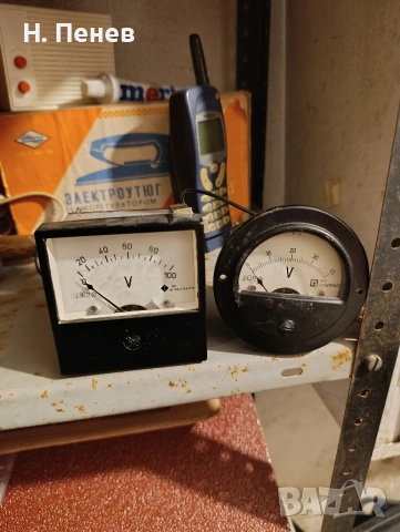 Ретро руски волтметри 