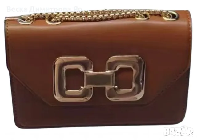 Дамска чанта с елегантна метална декорация, снимка 3 - Чанти - 49020167