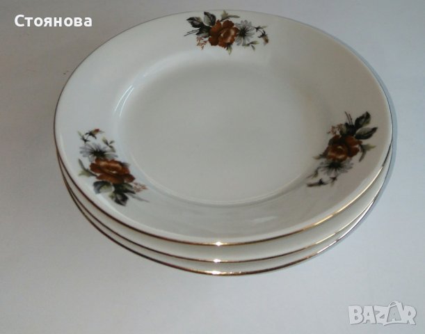 Порцеланови български чинии, снимка 7 - Чинии - 37857942