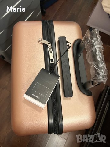 DKNY среден куфар, снимка 4 - Куфари - 38527487
