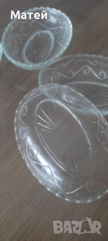 Комплект от 5 ретро чинийки за ядки* Стъкло* от Соца, снимка 2 - Чинии - 51975863