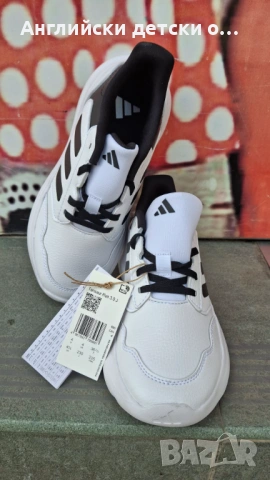 Антлийски детски оригинални полукецове/маратонки Adidas, снимка 2 - Детски маратонки - 54290818