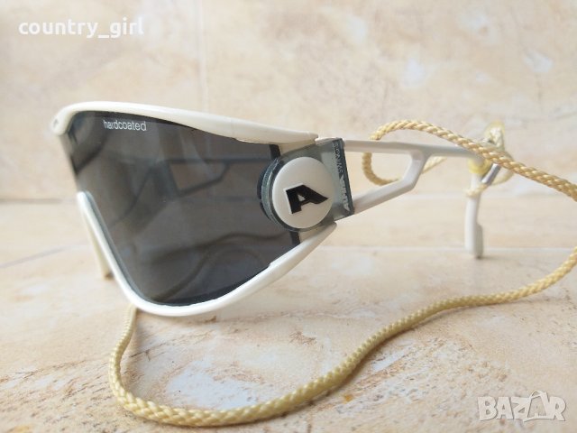  Alpina Swing S Shield Sunglasses white - страхотни ски-сноуборд очила 89 лв., снимка 3 - Други - 30553245