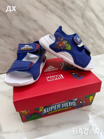 сандали adidas marvel, обувани точно веднъж, снимка 2 - Детски сандали и чехли - 51609589
