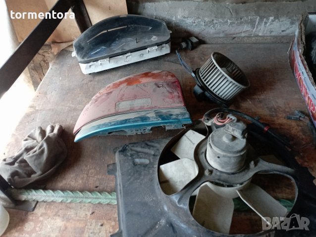 Мазда 121 останали части, снимка 7 - Части - 38040761