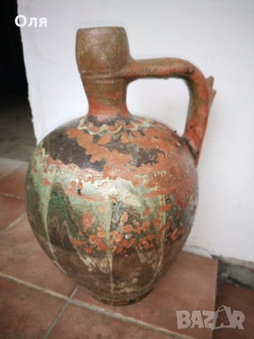 Продавам стара стомна 